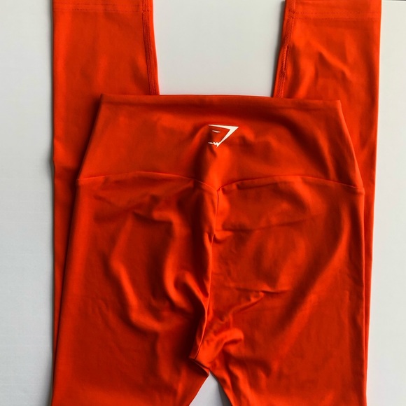 Gymshark L/XL Training Leggings & Training V Neck Sports Bra Set - Picture 6 of 10